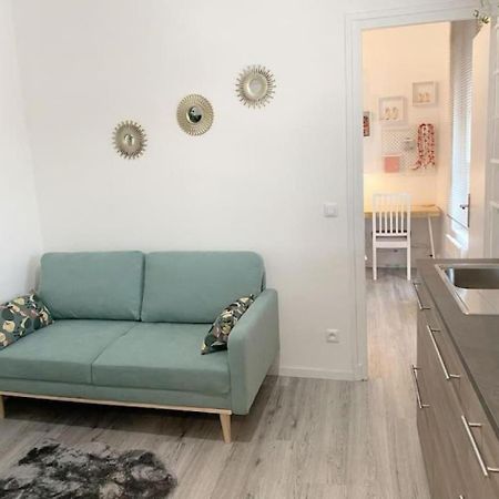 Appartement Chaleureux A อัลฟอร์วิลล์ ภายนอก รูปภาพ