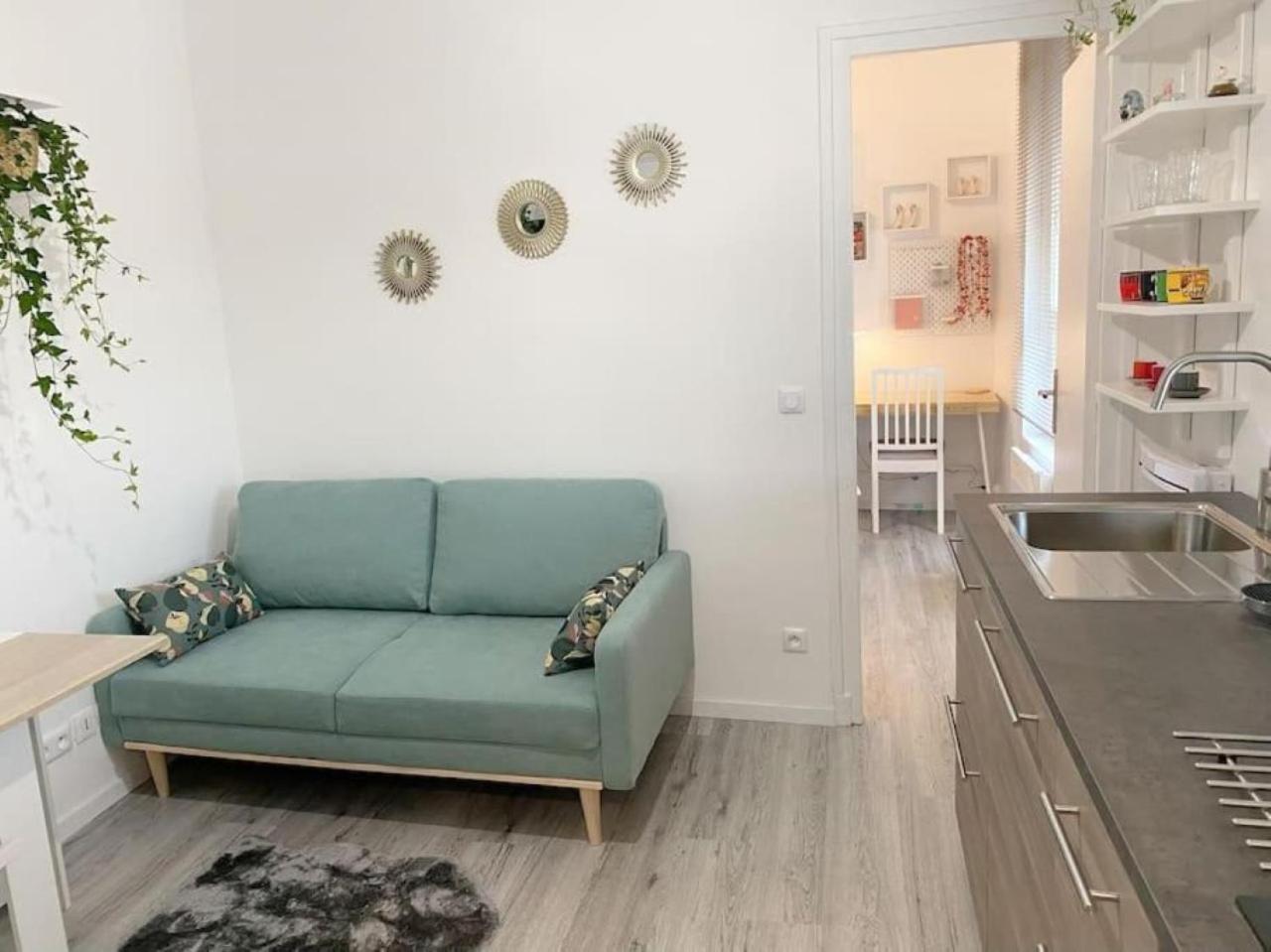 Appartement Chaleureux A อัลฟอร์วิลล์ ภายนอก รูปภาพ